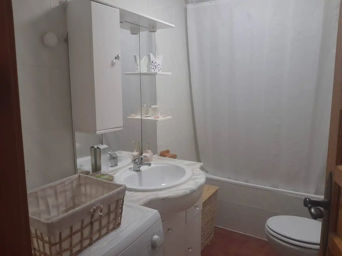 Bany de Apartament en venda en Pedanías Oeste