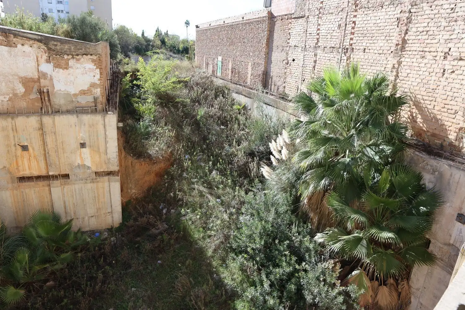 Terrenys i solars en venda a Avenida Avenida de la Alcora, 23 23, imagen 2