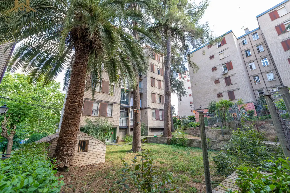 Vista exterior de Pis en venda en Madrid amb Aire condicionat, Calefacció i Terrassa