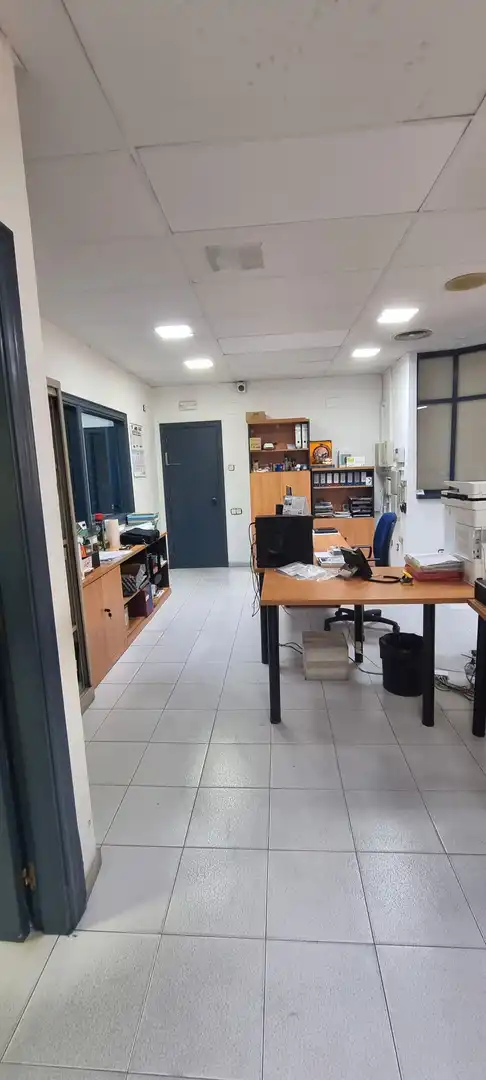 Nau industrial en venda en Terrassa
