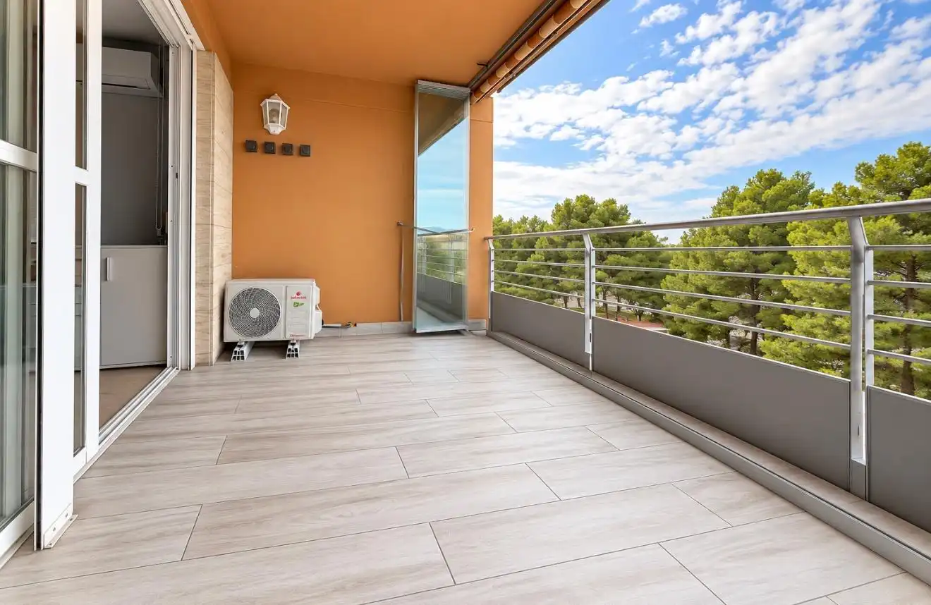 Terrasse von Wohnung zum Verkauf in  Palma de Mallorca mit Klimaanlage, Terrasse und Balkon