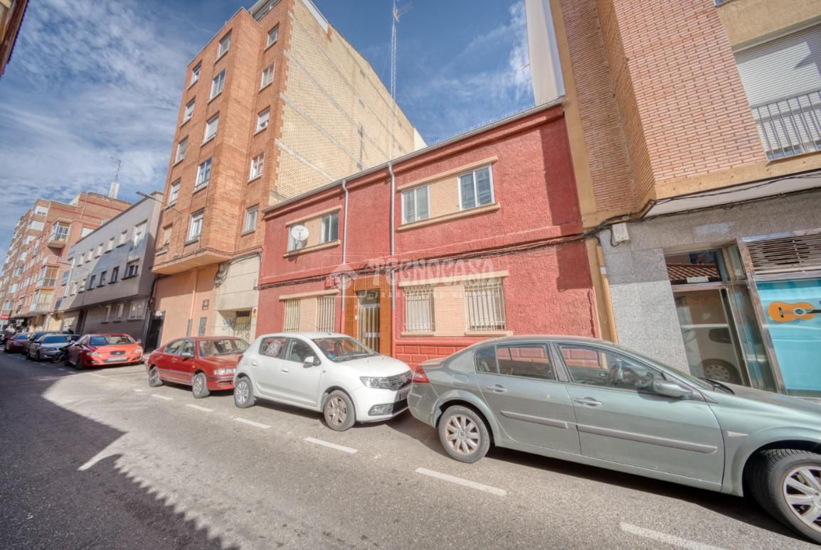 Vista exterior de Pis en venda en Valladolid Capital
