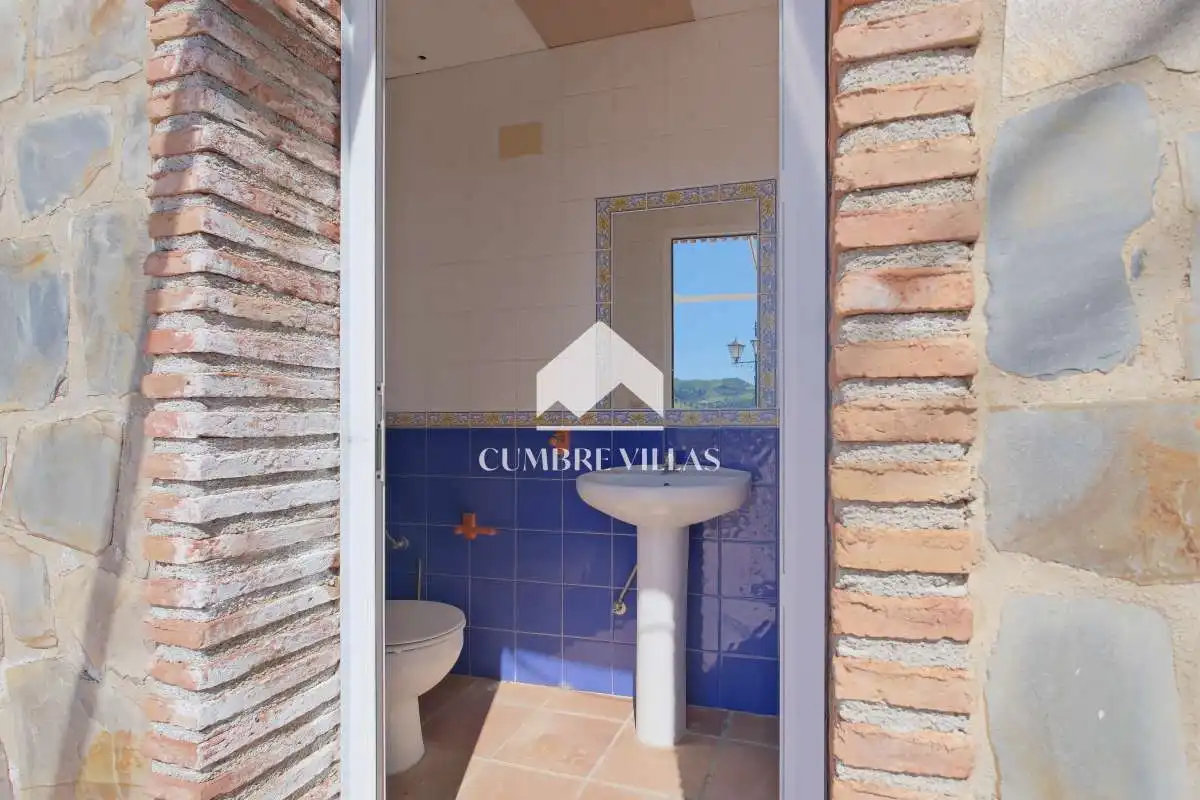 Casa rústica amb jardí en venda a Ítrabo, imagen 45