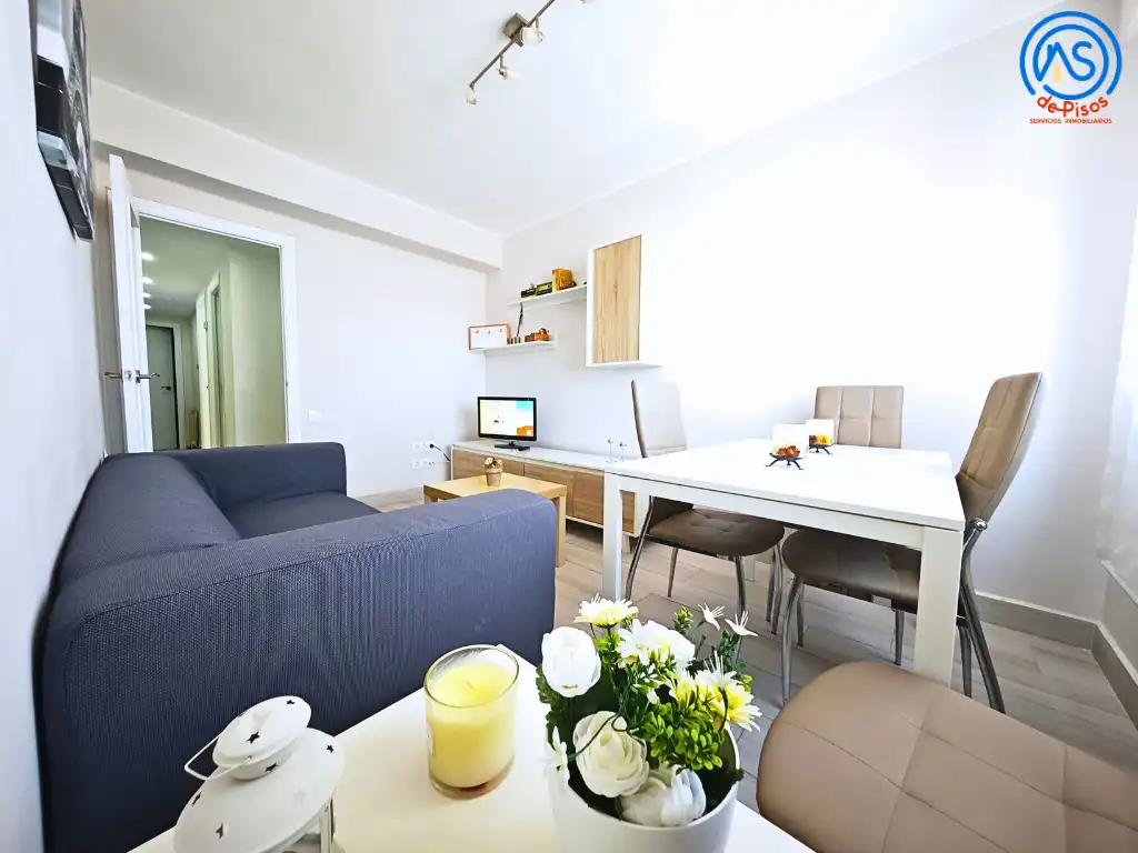 Flat for rent in Calle de Miraflores, 12, La Granja