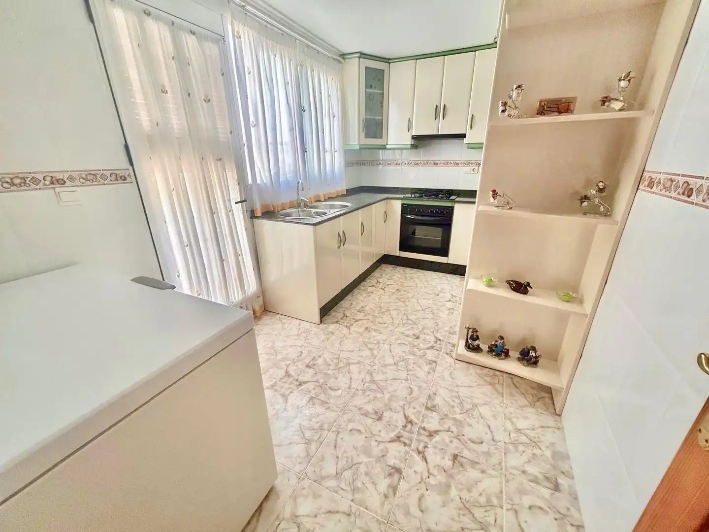 Casa amb terrassa en venda a Calle MONSEÑOR ESPINOSA 6, imagen 12