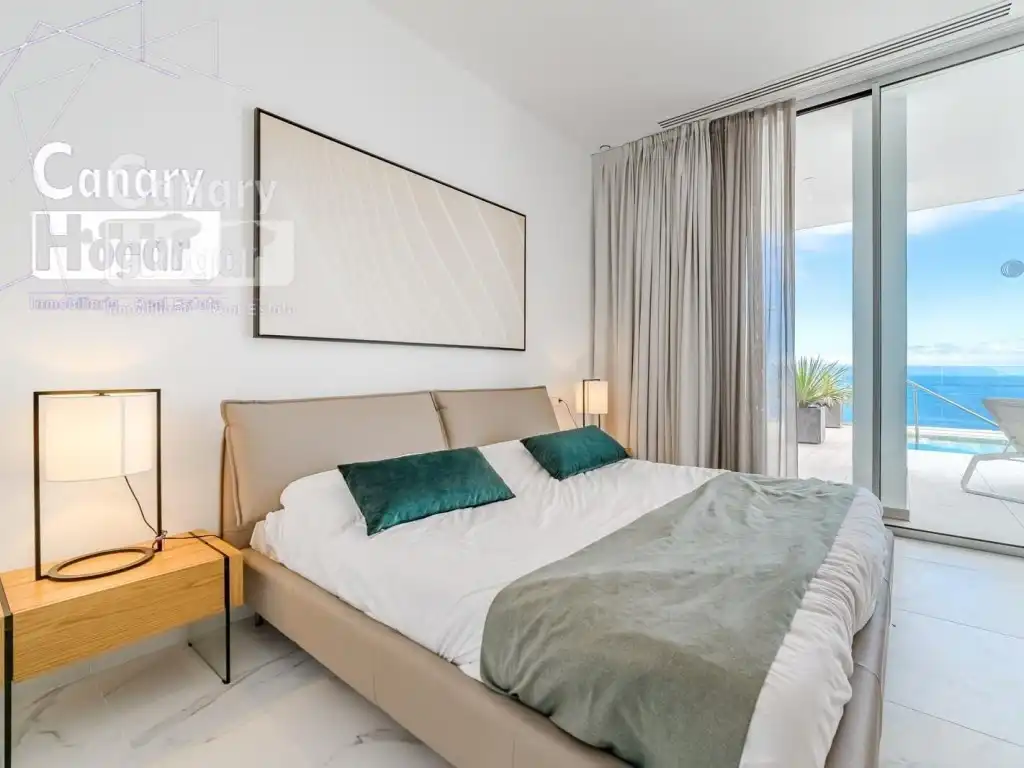 Habitación de Ático en venta en Santiago del Teide con Jardín privado y Piscina