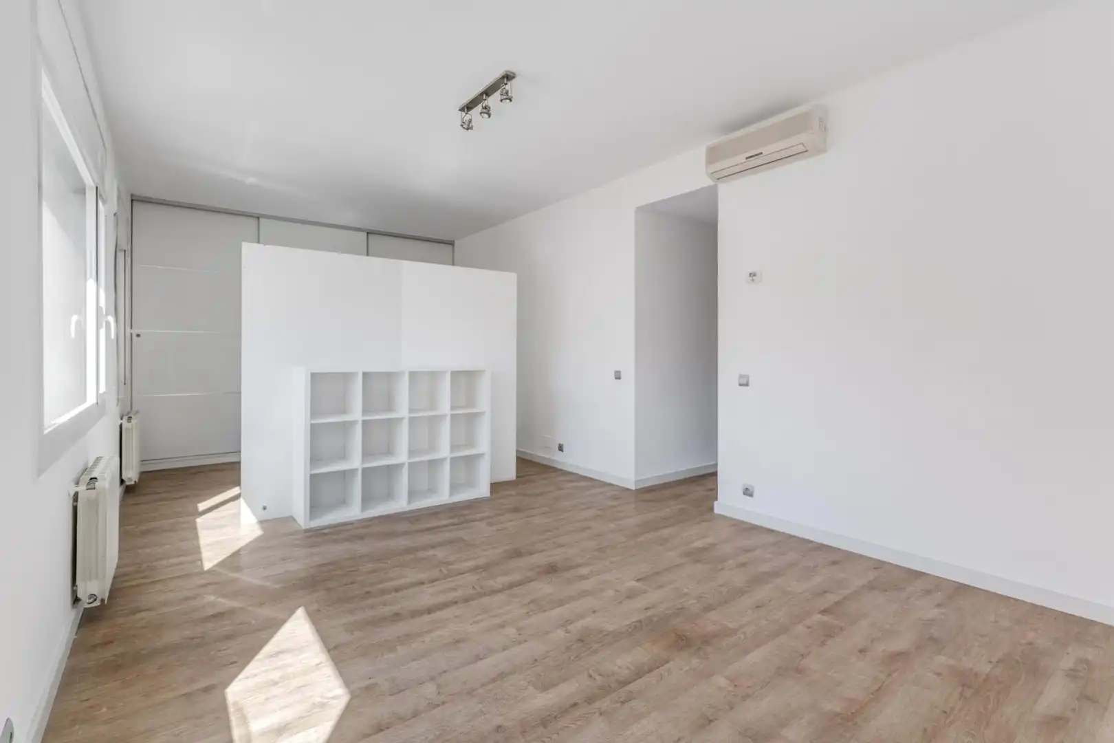 Habitación de Piso en venta en Barcelona con Aire acondicionado, Calefacción y Parquet