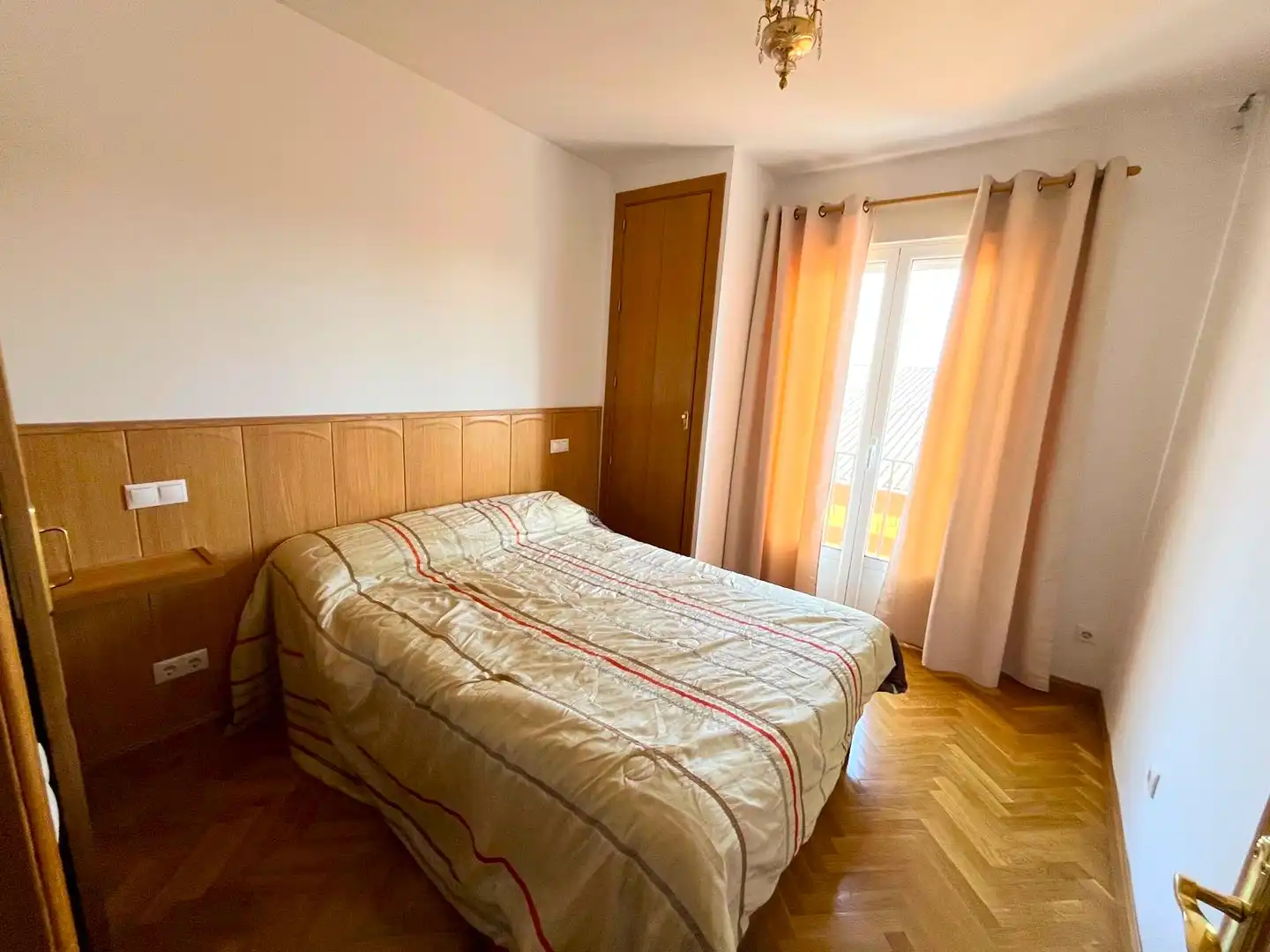 Bedroom of Flat for sale in Talavera de la Reina  with Air Conditioner, Heating and Parquet flooring
