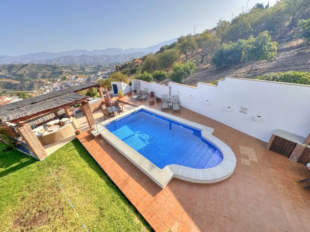 Casa rustica con piscina in vendita a Iznate, imagen 17