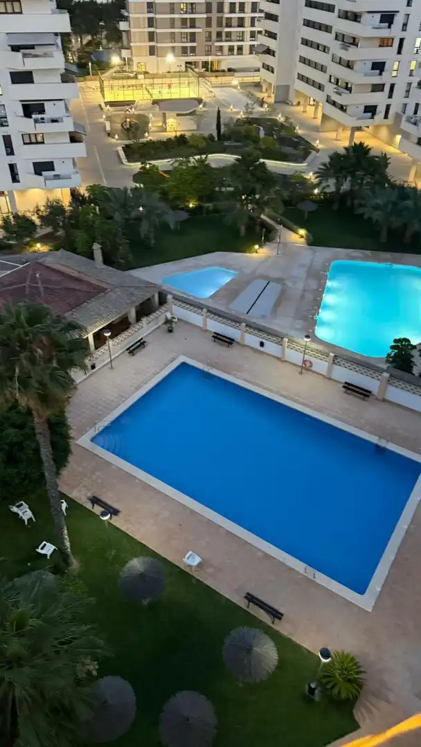 Piscina de Apartament de lloguer en Alicante / Alacant amb Aire condicionat, Piscina i Moblat