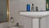 Bathroom of Flat for sale in  Jaén Capital  with Terrace