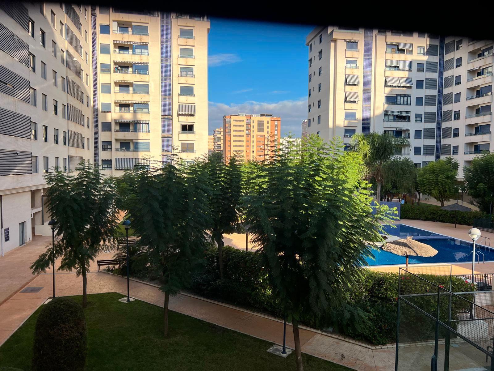 Vista exterior de Pis en venda en Alicante / Alacant amb Aire condicionat, Calefacció i Terrassa