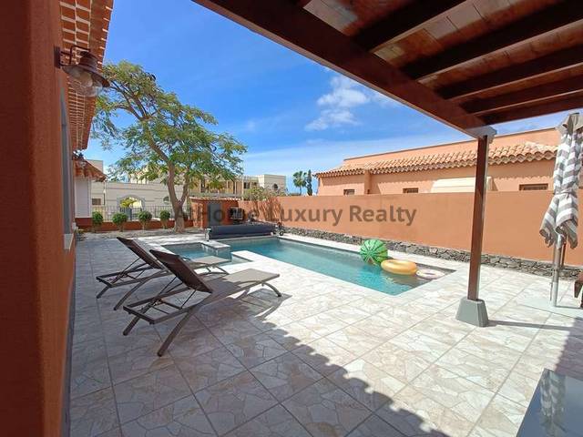 Casa-chalet en Venta en La Caleta