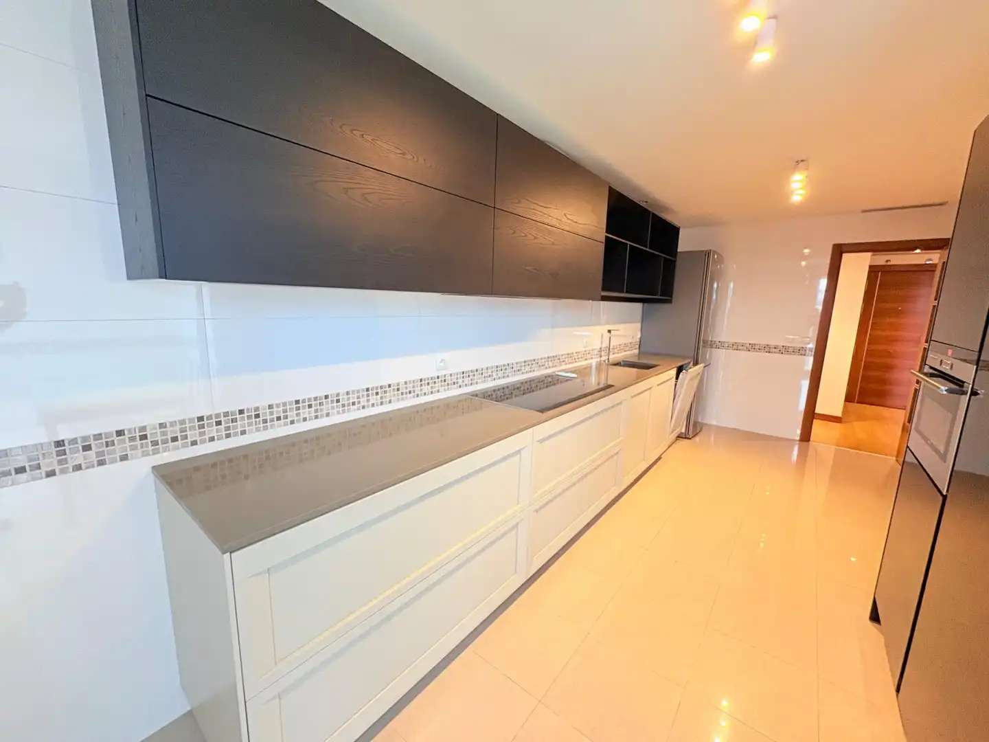 Duplex con ascensore in vendita a Centro, imagen 3