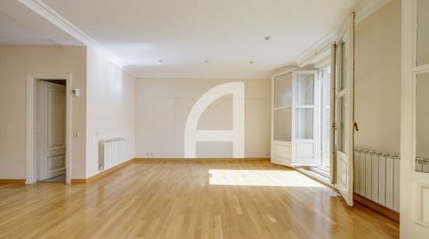 Foto 5 de Piso en venta en Recoletos, Madrid Capital