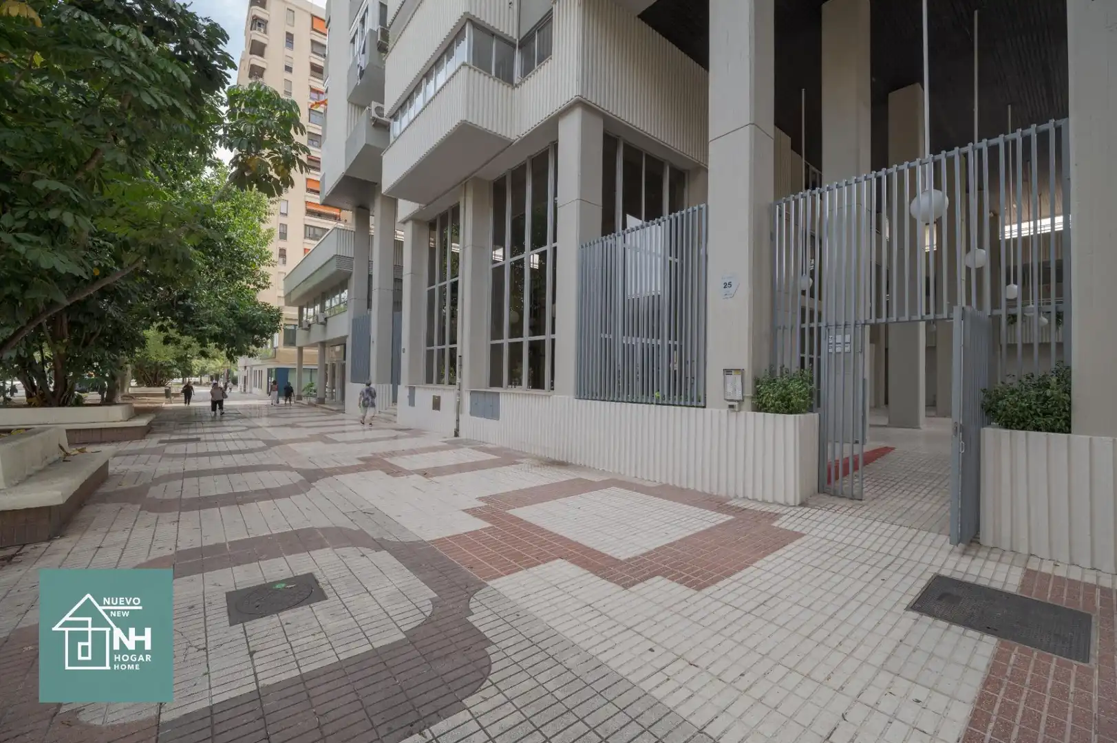 Vista exterior de Pis en venda en Málaga amb Aire condicionat i Balcó