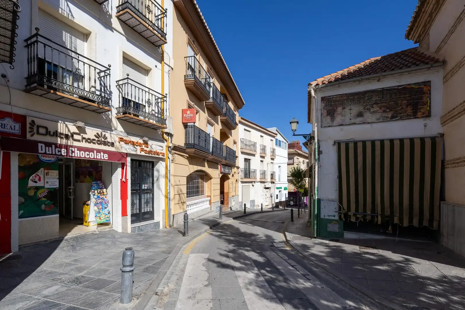Vista exterior de Casa o chalet en venta en Alhendín con Jardín privado y Terraza