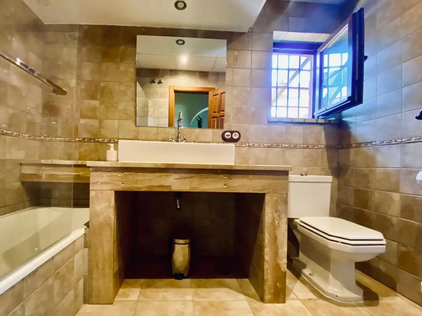Villa con piscina in vendita a Novo Sancti Petri, imagen 20