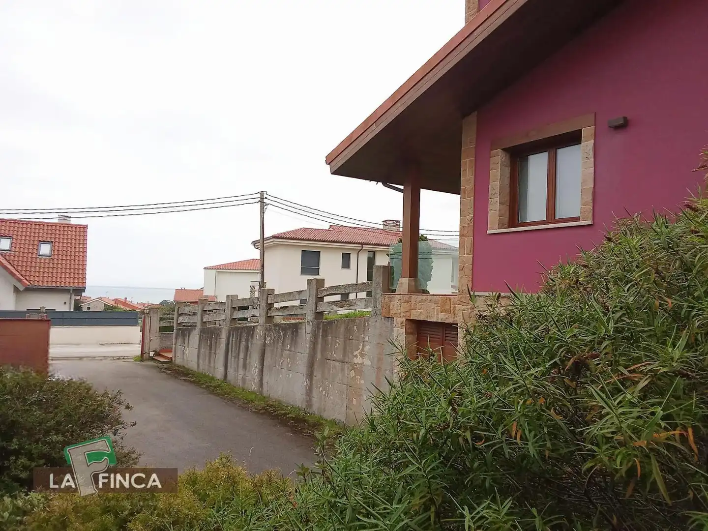 Exterior view of Houses for sale in Gozón  with Heating, Parquet flooring and Terrace