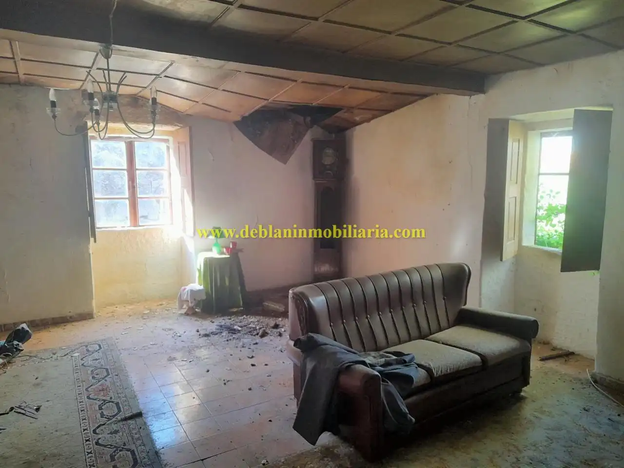 Sala de estar de Finca rústica en venta en Tomiño con Jardín privado