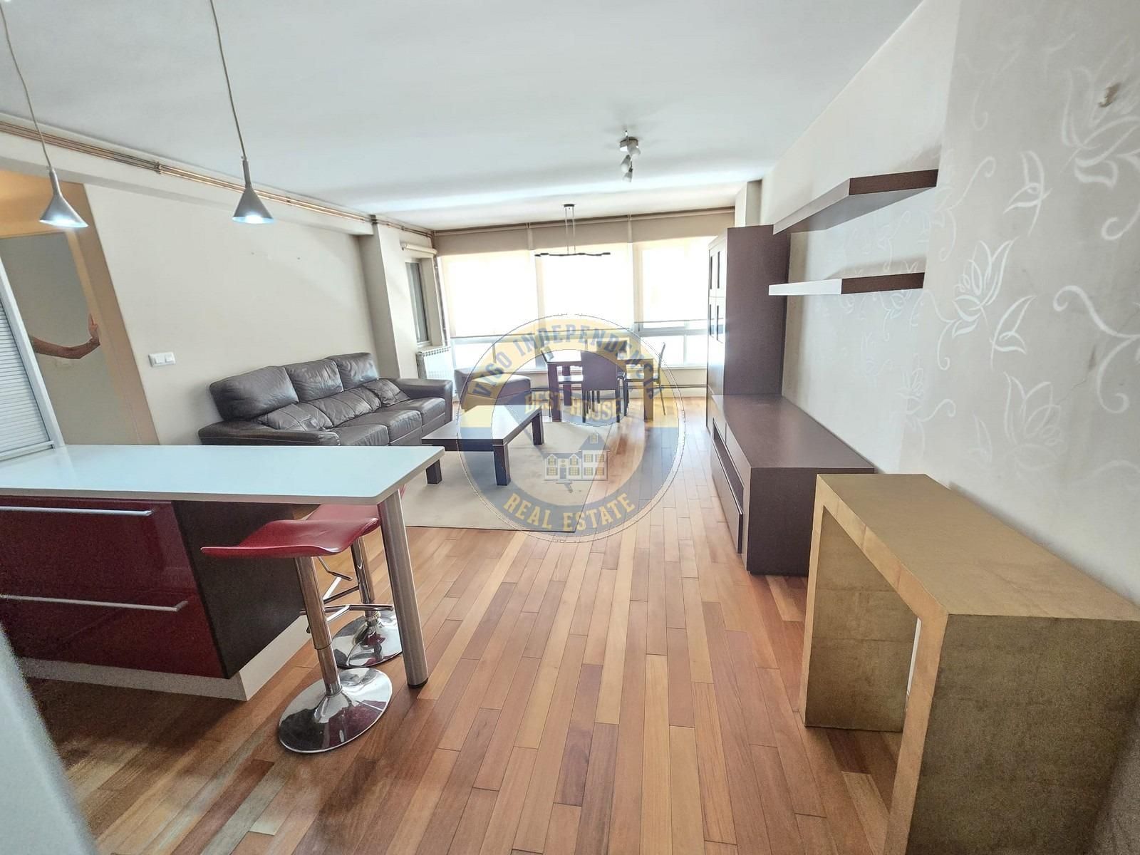 Living room of Apartment for sale in Vigo   with Heating, Private garden and Terrace