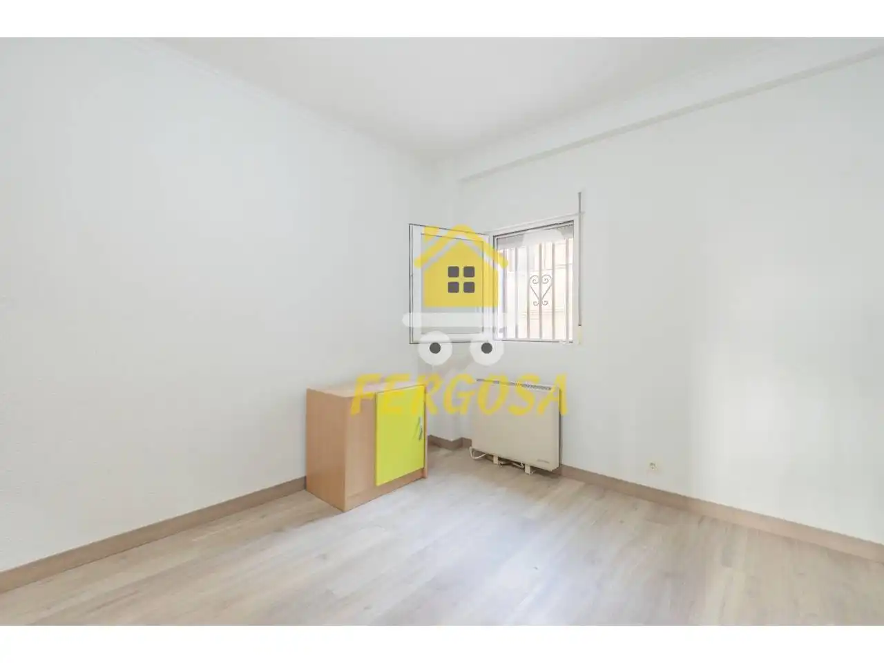 Dormitori de Pis en venda en Fuensalida amb Aire condicionat, Calefacció i Terrassa