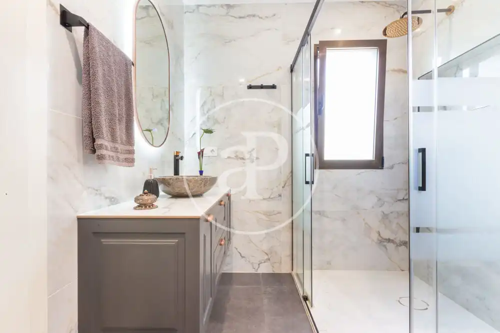 Baño de Casa o chalet en venta en Chiva con Aire acondicionado, Calefacción y Jardín privado