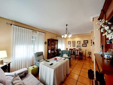 Casa in vendita a Calle Solano Figueroa