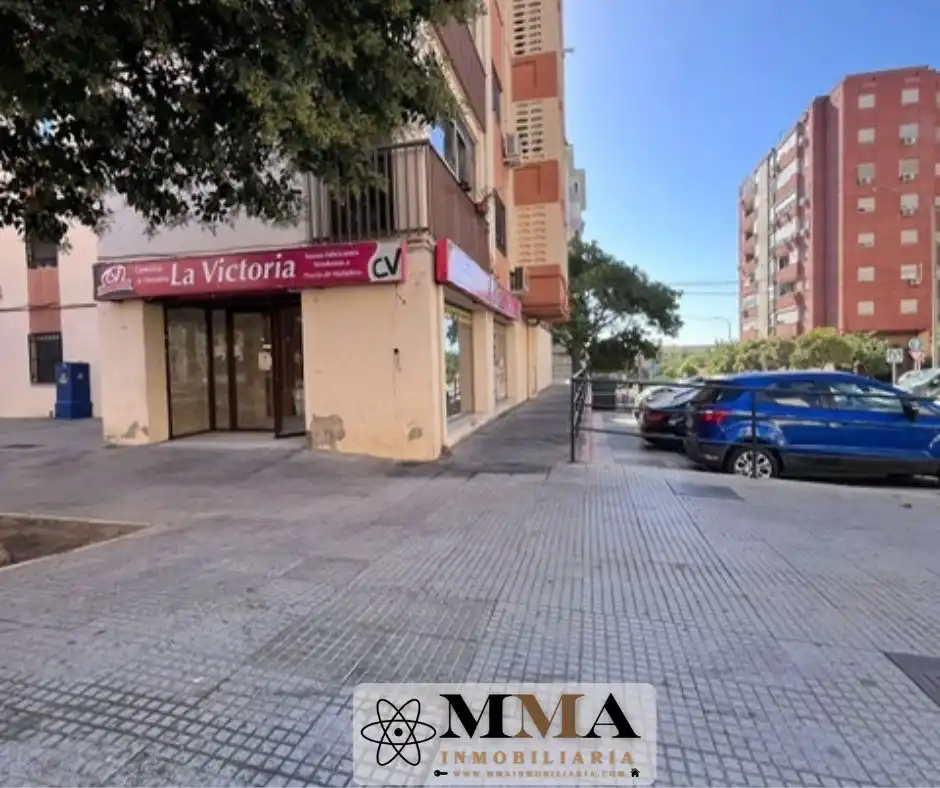Local commercial à louer à Avenida de las Fuerzas Armadas, imagen 7