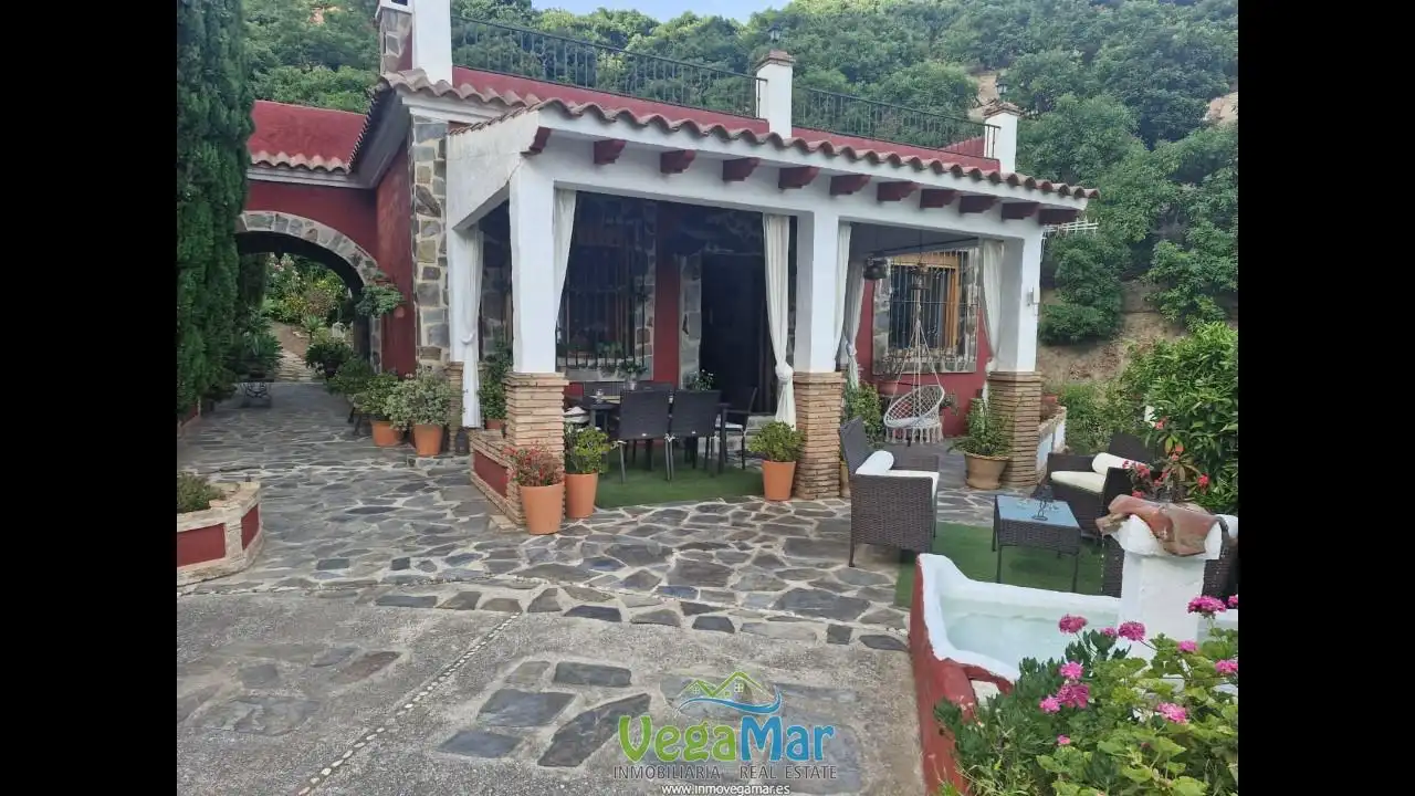 Finca rústica en venda en Jete amb Jardí privat, Terrassa i Piscina