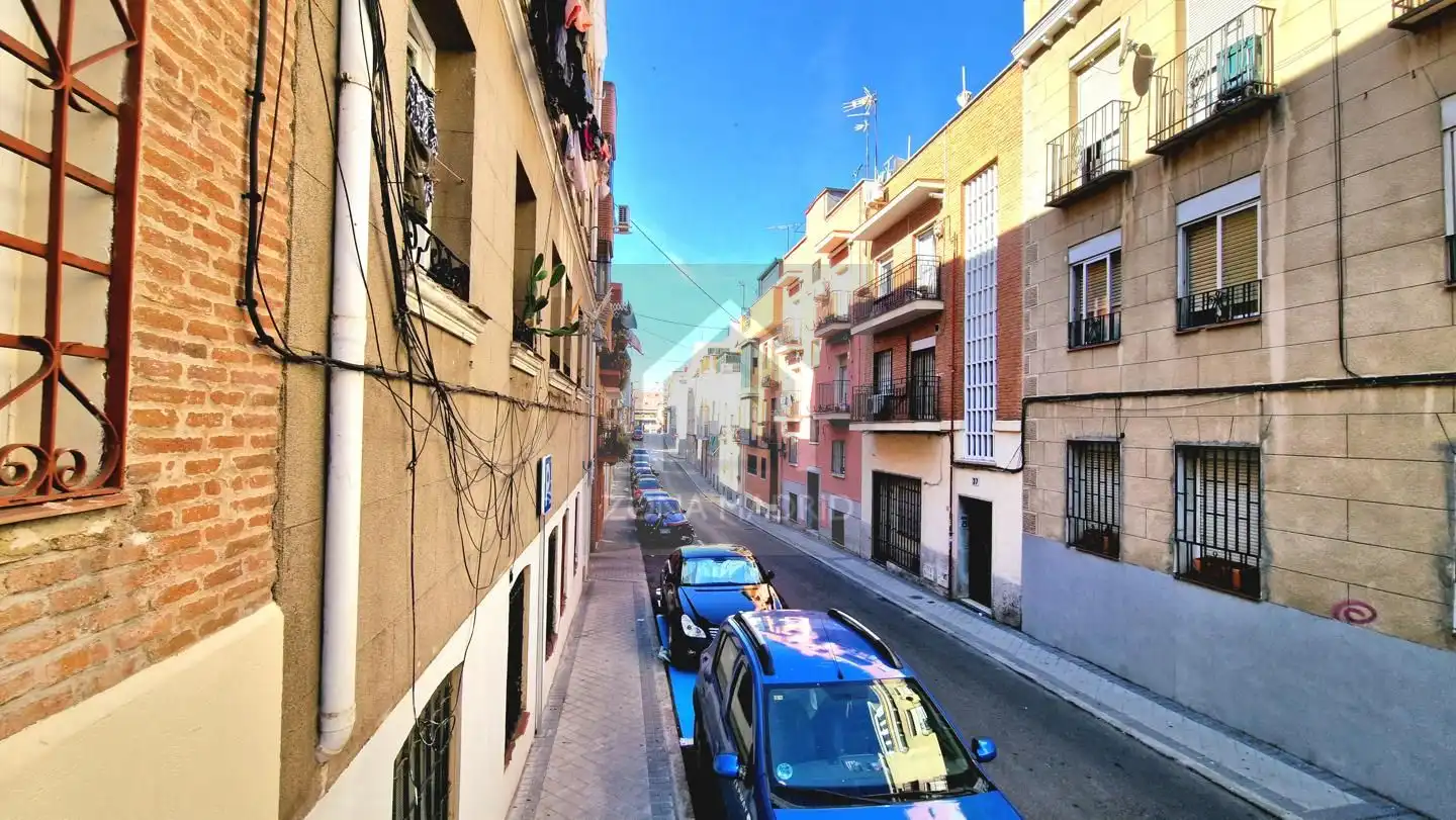 Vista exterior de Piso en venta en Madrid con Aire acondicionado, Terraza y Amueblado