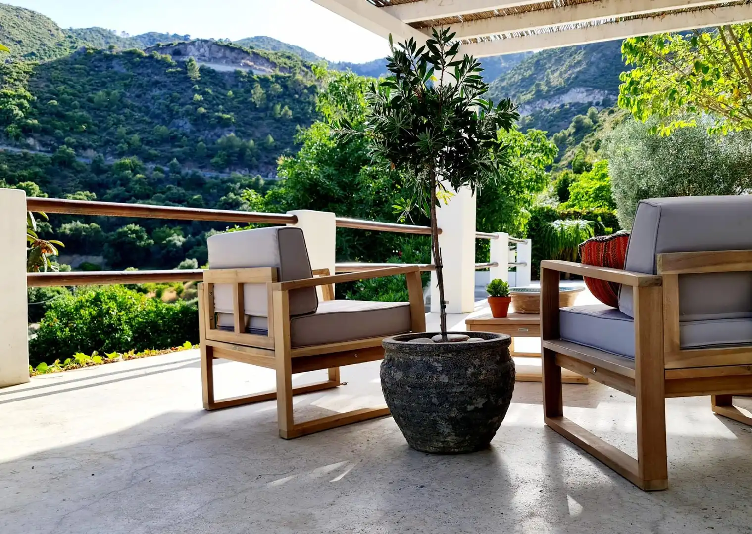 Terraza de Casa o chalet de alquiler en Ojén con Jardín privado, Terraza y Piscina