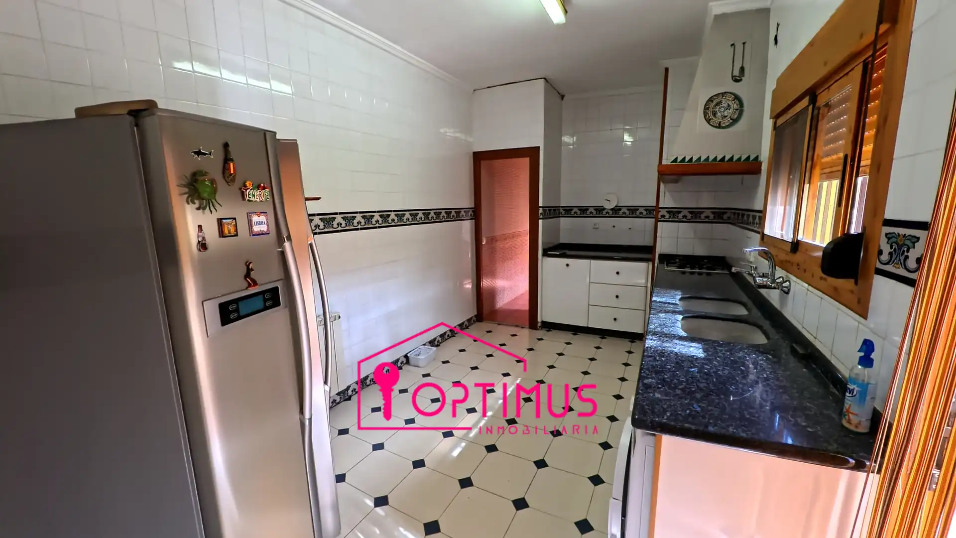 Kitchen of Houses for sale in Turís  with Terrace, Balcony and Alarm