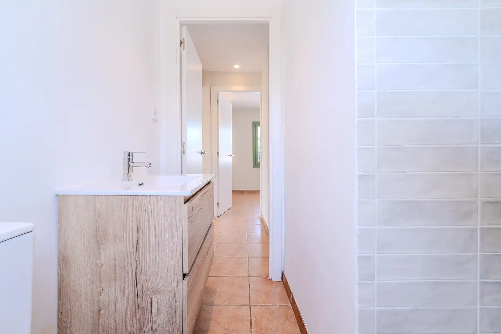 Bathroom of Houses for sale in L'Ametlla de Mar   with Air Conditioner, Heating and Private garden