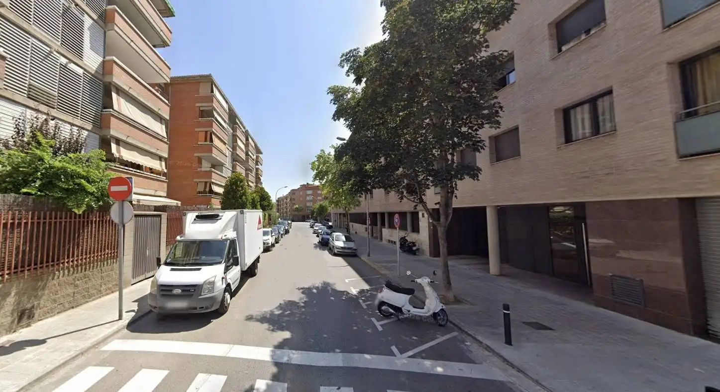 Piso con ascensor en venta en Calle POBLA DE CLARAMUNT, DE LA, imagen 2