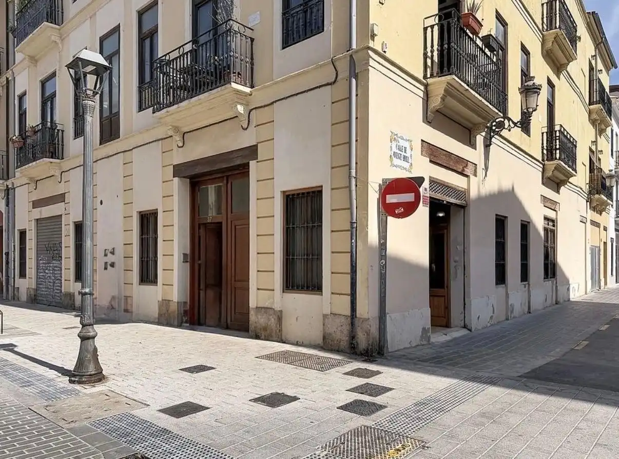 Vista exterior de Casa o chalet en venta en Valencia