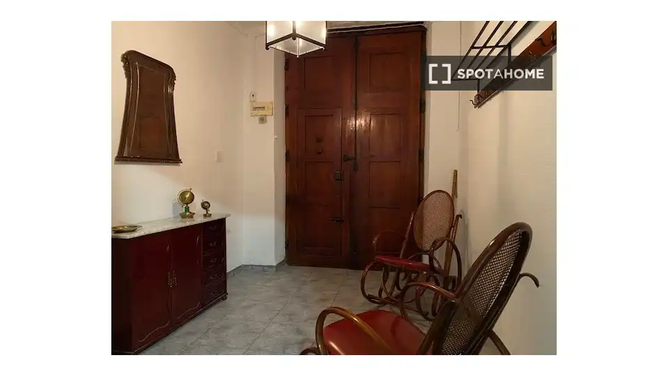 Flat for rent in Enguera  with Air Conditioner, Heating and Furnished