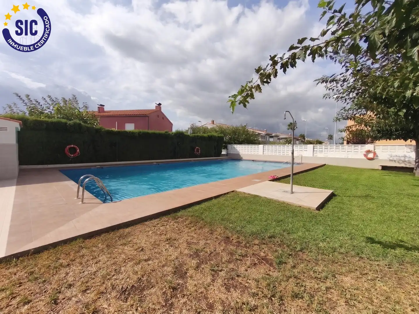 Adossat amb piscina en venda a Calle VICENT FUENTES I RAMON, imagen 2