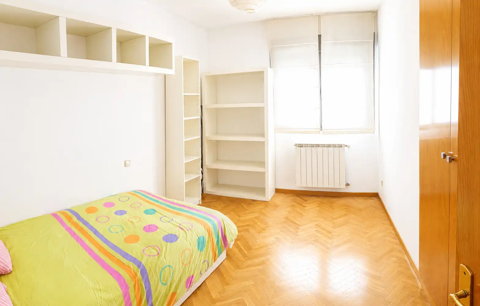 Schlafzimmer von Wohnung zur Miete in Madrid mit Klimaanlage, Heizung und Abstellraum