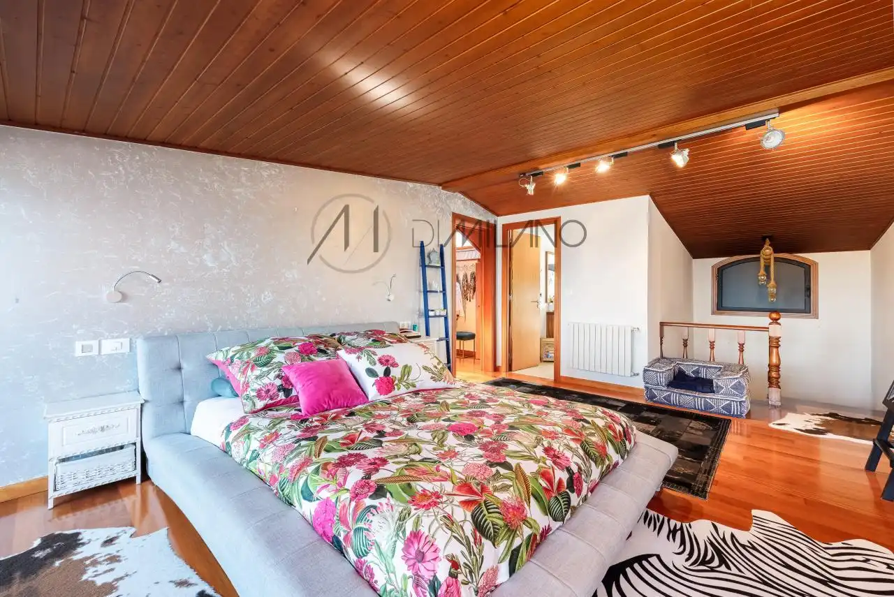 Habitación de Casa o chalet en venta en Nigrán con Calefacción, Jardín privado y Parquet