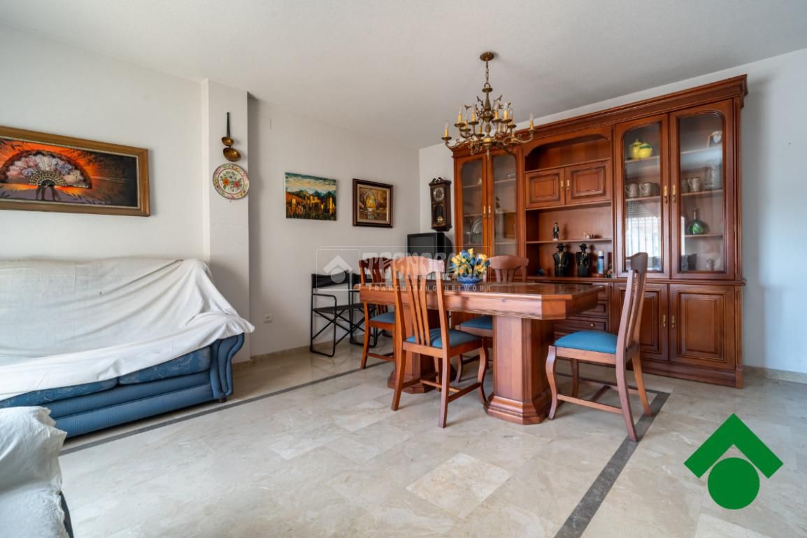 Menjador de Casa adosada en venda en Atarfe amb Terrassa