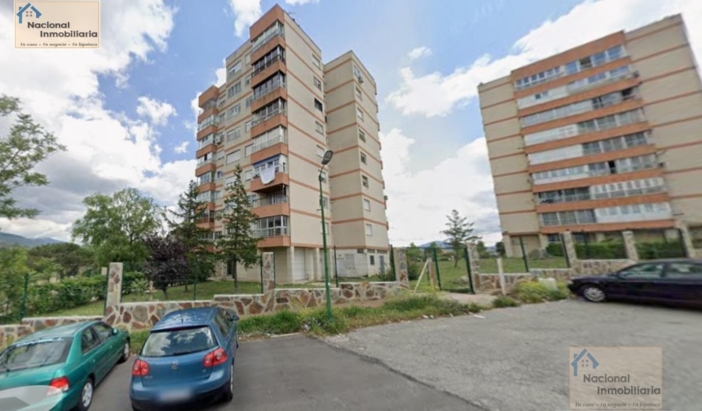 Exterior view of Premises for sale in El Espinar