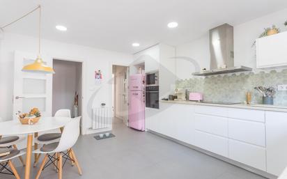 Cuina de Pis en venda en Sabadell amb Calefacció i Terrassa