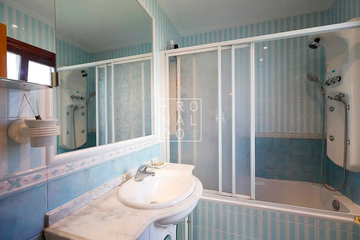 Baño de Casa o chalet en venta en Irun  con Calefacción, Jardín privado y Terraza