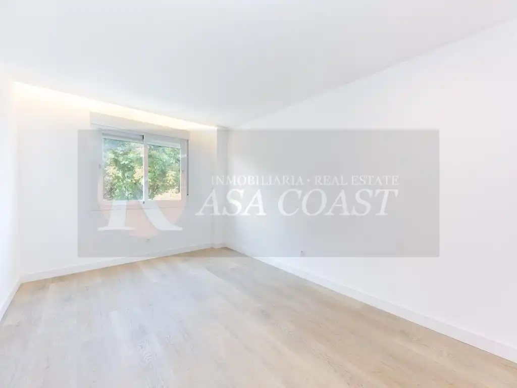 Habitación de Piso en venta en Fuengirola con Aire acondicionado, Calefacción y Terraza