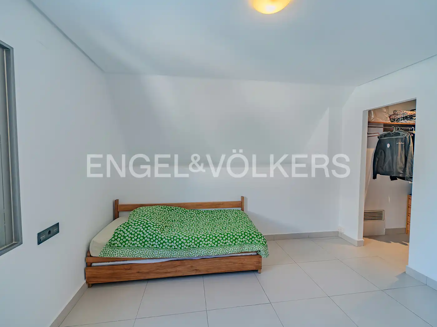 Casa o xalet en venda en Alicante / Alacant amb Aire condicionat, Calefacció i Jardí privat