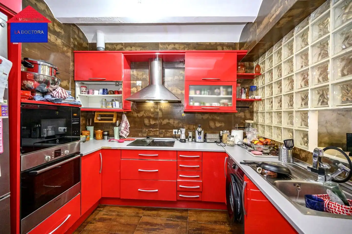 Cuina de Casa adosada en venda en Navalcarnero amb Aire condicionat i Calefacció