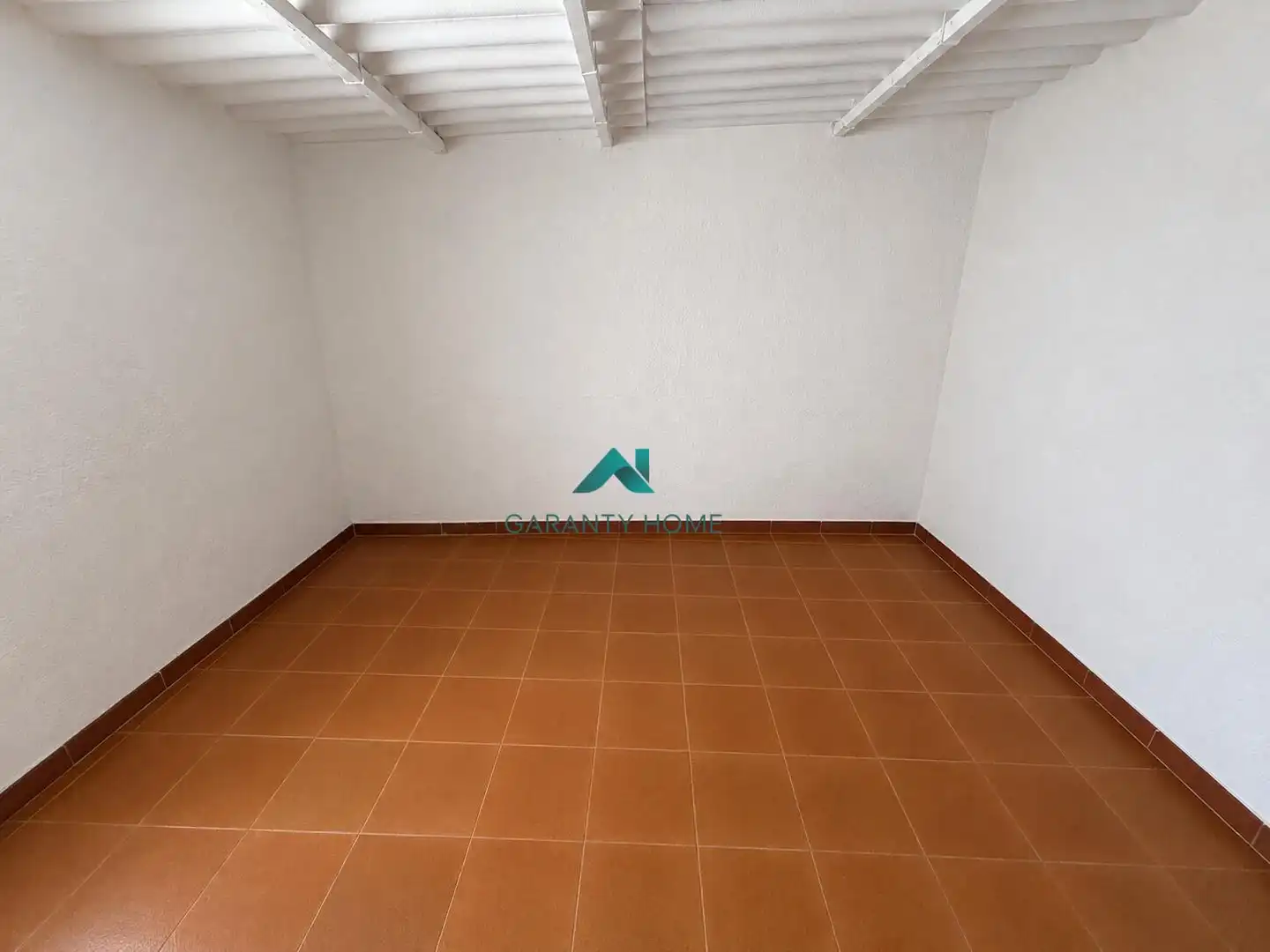 Houses for sale in Jamilena  with Air Conditioner, Terrace and Balcony