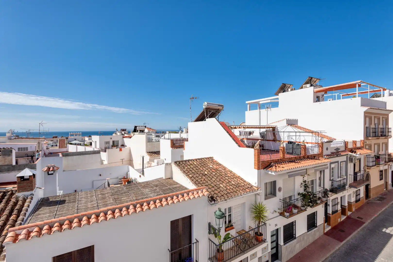 Vista exterior de Apartamento en venta en Nerja con Aire acondicionado, Calefacción y Terraza