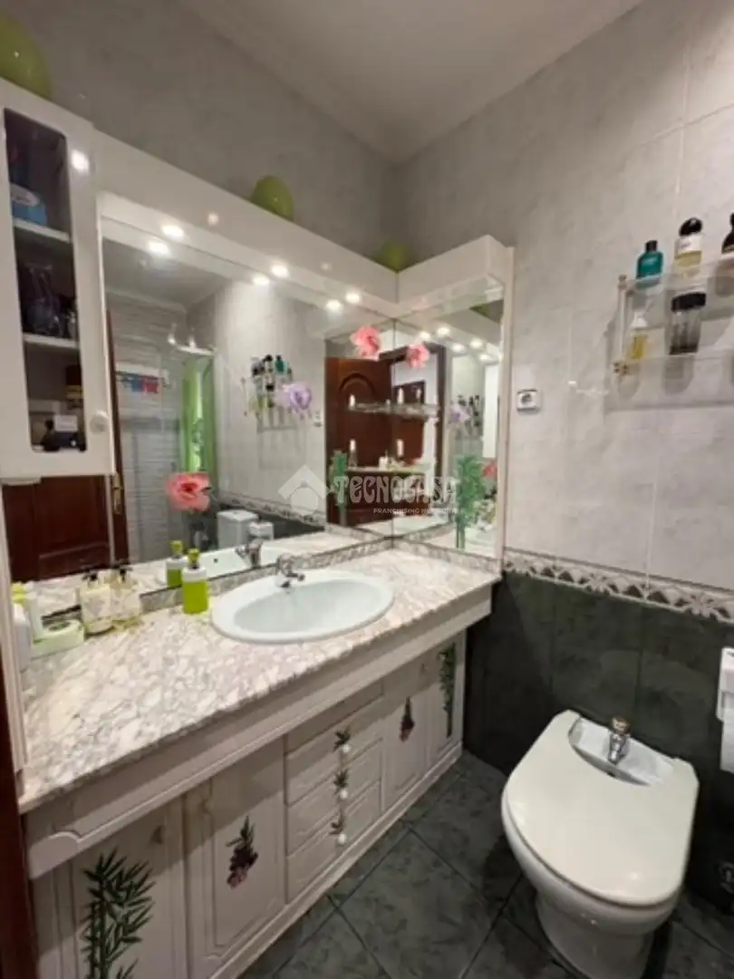 Badezimmer von Wohnung zum Verkauf in Getafe mit Klimaanlage, Heizung und Parkett